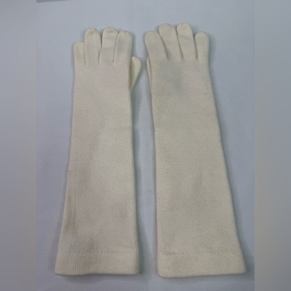 Vintage Aris Acrylic Blend Knit Cream White Long Gloves One Size